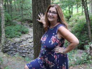 Hot Mrs P 2025 woods 9 of 20