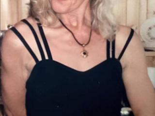Blonde Milf 1 of 9