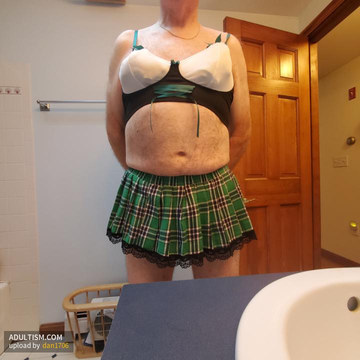 Image 3 of 7