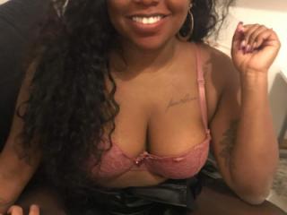 Ebony Cuckoldress - Hotwife Jamila 10 of 20