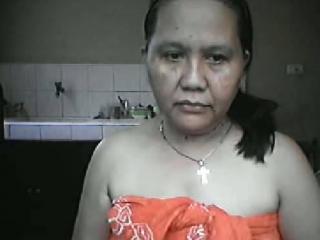 Filipina mom lyla g age 50 shows off her lovely tits and pussy, yummy!!