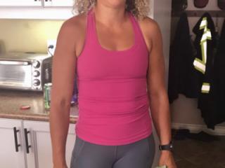 more sweaty legging pics with cameltoe 17 of 20
