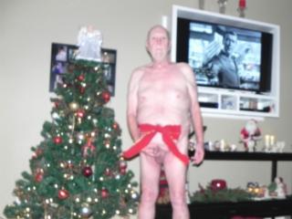Tom Nude for Christmas 2021 9 of 15