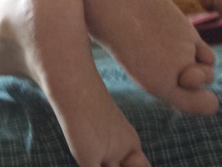 Pls rate or comment her feet 3 of 4