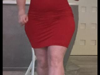 Sexy Queen on Vacation 7 of 8