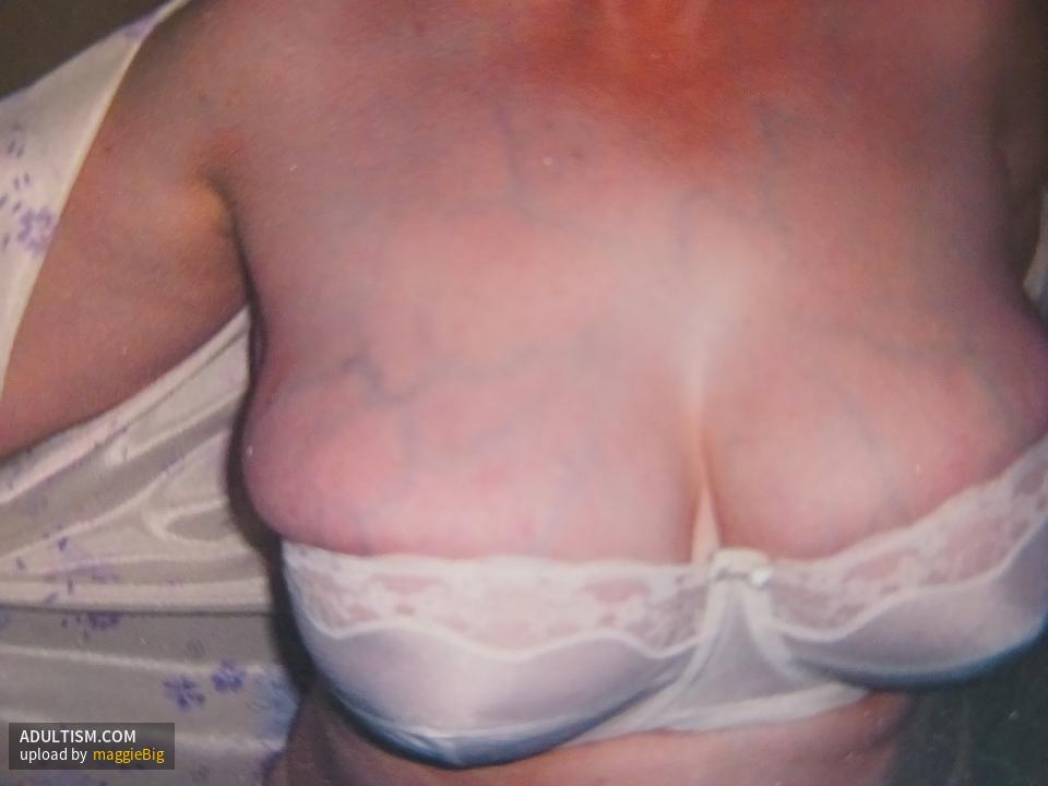 Image 2 of 4
