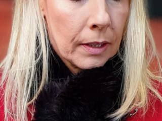 Pretty Blonde UK Milf 17 of 20