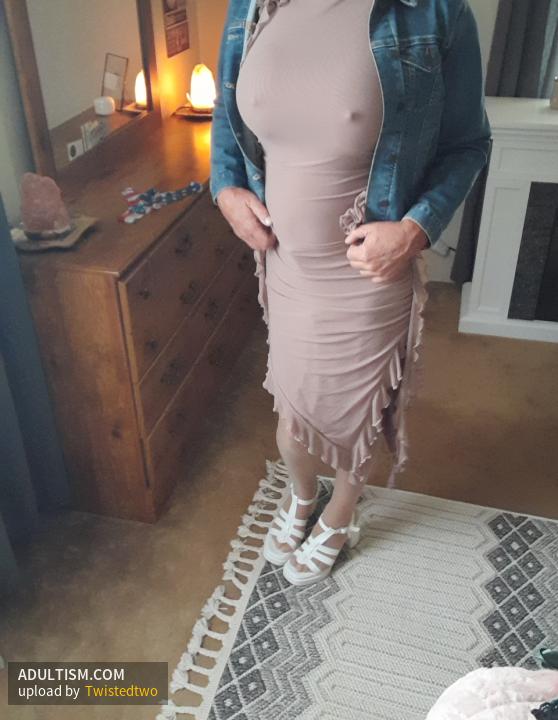 Image 3 of 19