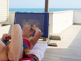 Milf Outdoor Sex 2 of 8