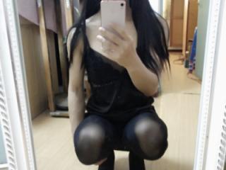 Chinese cross dresser Xiao Zuo takes a selfie 8 of 20