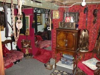The playrooms 2 of 15