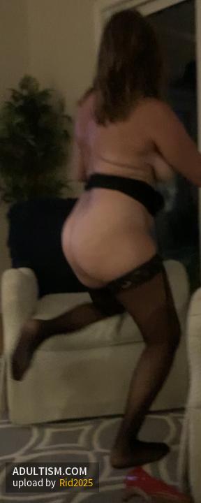 Image 2 of 18