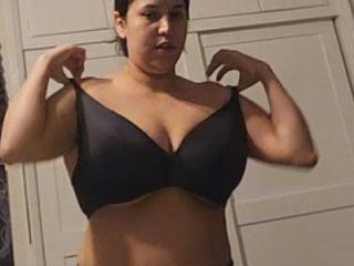 Huge tits 2 2 of 18