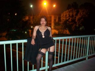 Tere wearing black sexy dress over the bridge 5 of 14