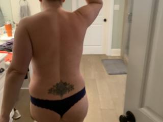 Navy thongs on Sandy 1 of 6