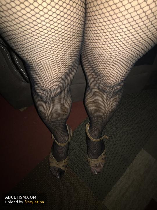 Image 4 of 4