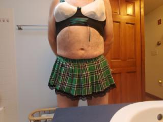 Short skirt 3 of 7