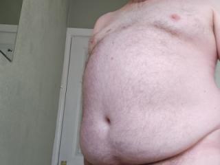 Fat man needs hlep with this