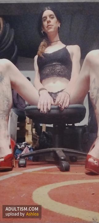 Image 3 of 8