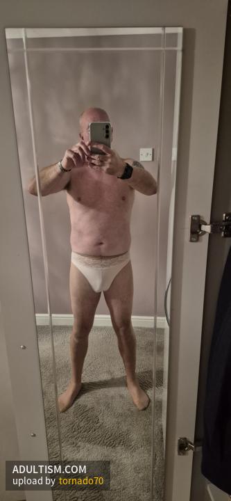Image 4 of 11