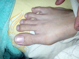 My long toes-malay 9 of 20