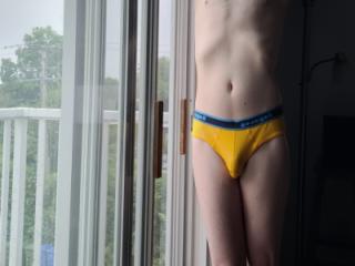 Do you like my new yellow pantie? 4 of 7