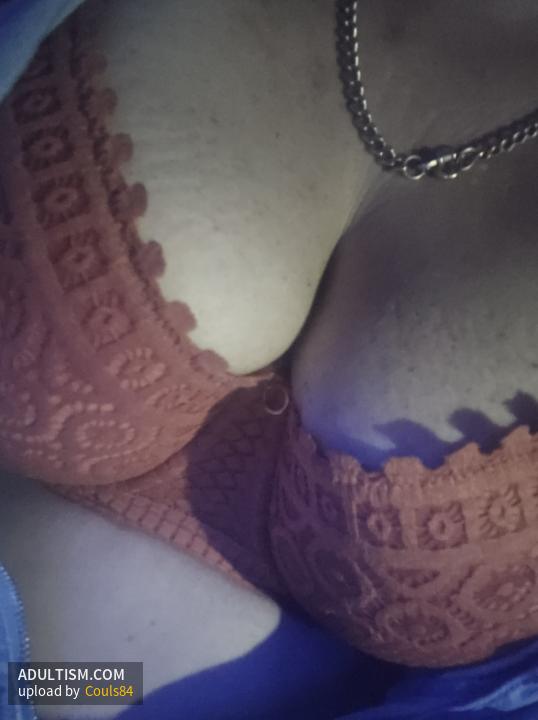 Image 3 of 4