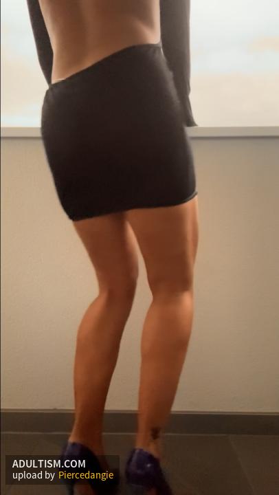 Image 2 of 7