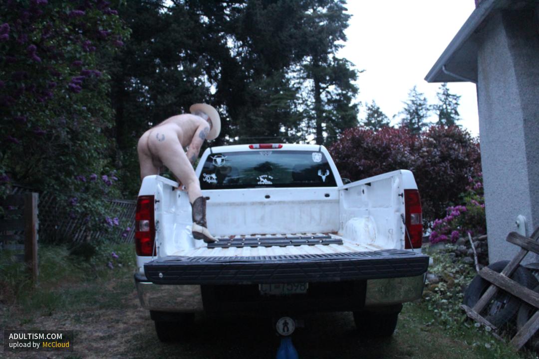 Image 4 of 5
