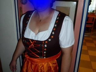 Dirndl 2 other pics 6 of 9