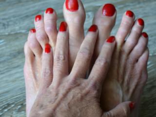 Red Nails 5 of 12