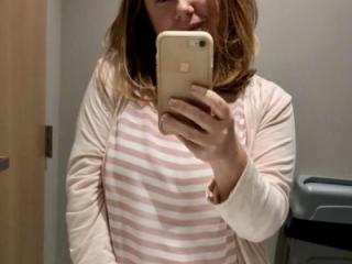 Petite Chubby MILF For You 19 of 20