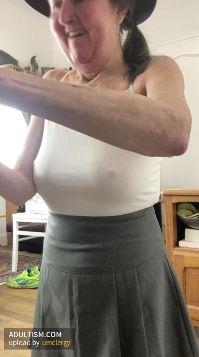 Image 3 of 20