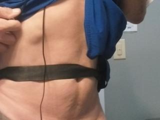 I'm a nude malel  with a little dick 3 of 13