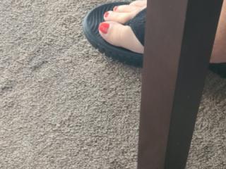 Neighbors toes