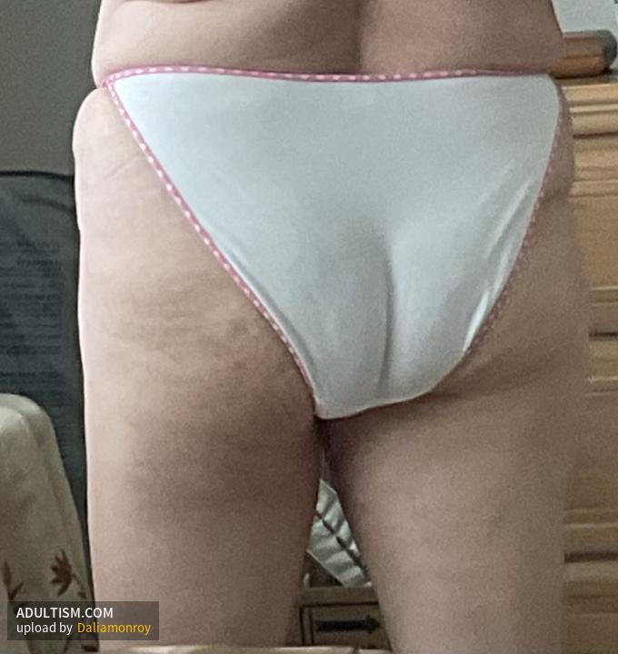 Image 2 of 20