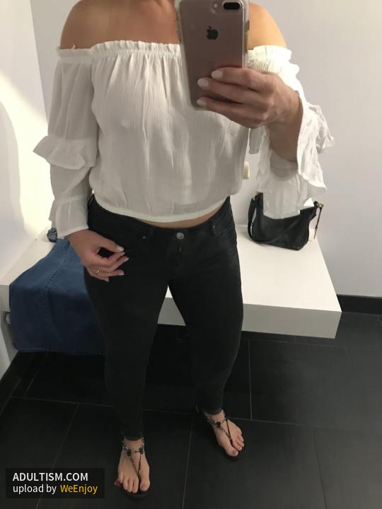 Image 3 of 11