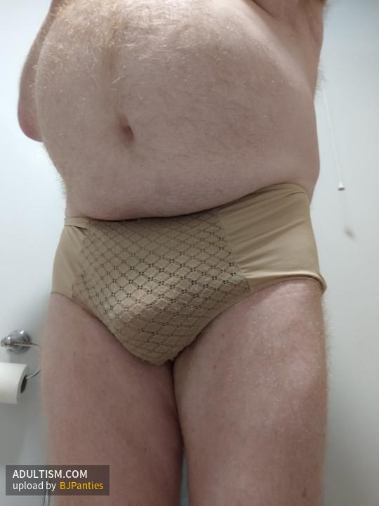 Image 4 of 4