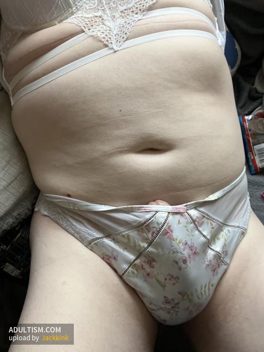 Image 2 of 4