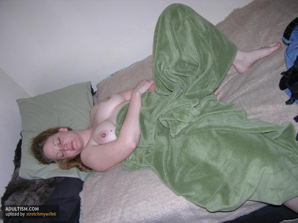 Image 3 of 4