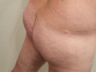 I felt horny and wanted to show off. 8 of 9