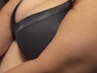 Boobs n bra cleavage! 1 of 5