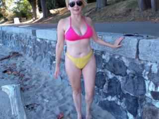 Cindysinx enjoys the day at the beach in Stanley park 10 of 16