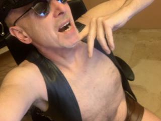Lenny52 is doing it in a kinky cam session 3 of 20