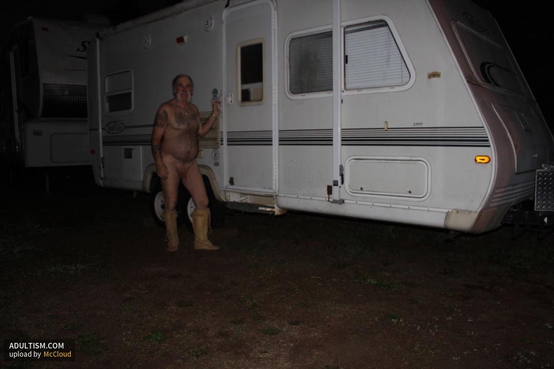 Image 4 of 7