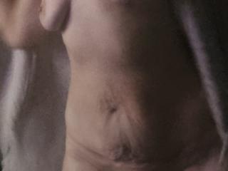 Horny Curvy Mature Woman 3 of 9