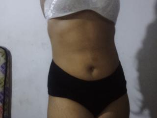 Sri lankan BBW Sexy lingerie and sleek peak 7 of 11