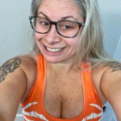 Curvy4urPleasure