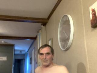 Around the home naked!!! 16 of 20