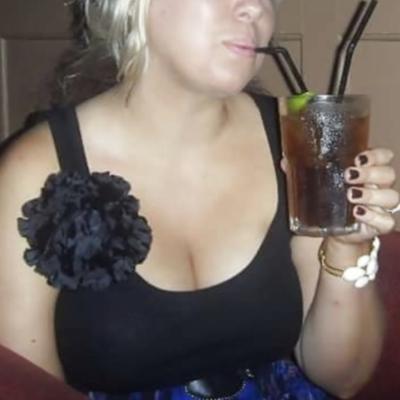 Bustyblondex